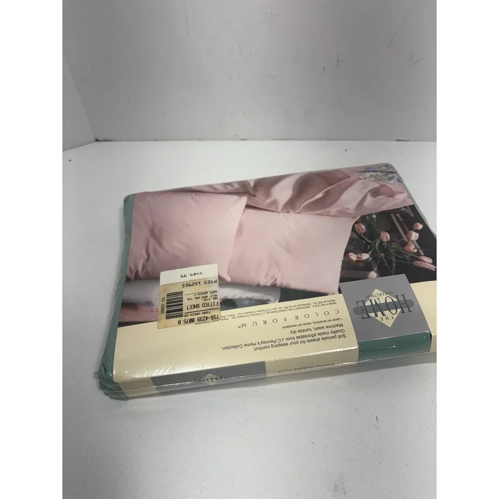Vintage JC Penney The Home Collection Full Fitted Sheet Sea Foam Green 180 TC‎